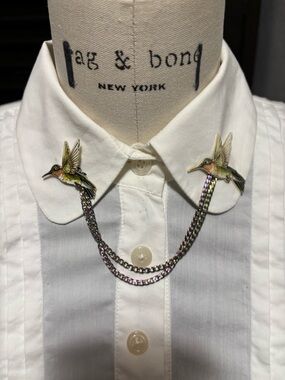 Hummingbird Lapel Chain with Rainbow Chain